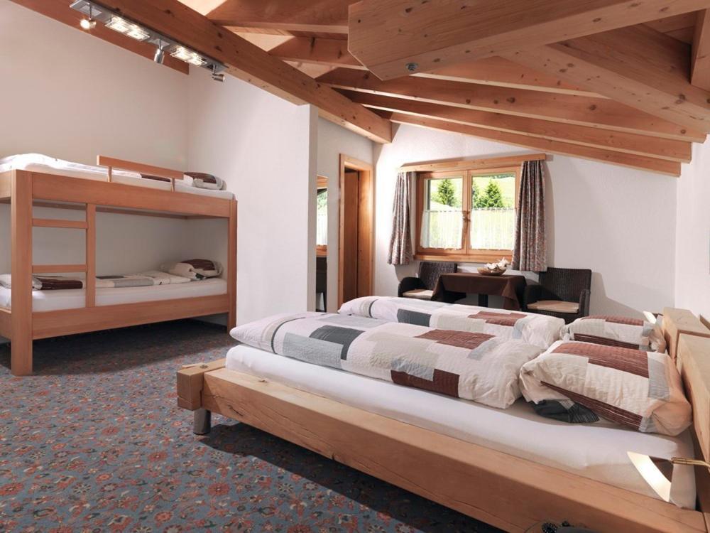 Cresta Sedrun Hotel ภายนอก รูปภาพ